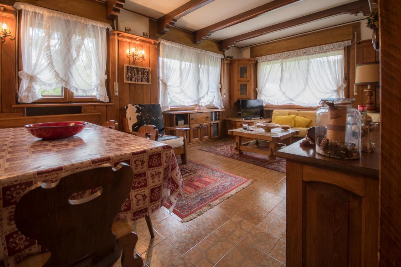 קורטינה ד'אמפזו Casa Vacanze 5 Torri מראה חיצוני תמונה