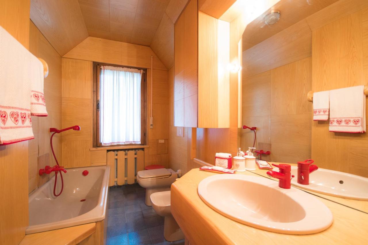 קורטינה ד'אמפזו Casa Vacanze 5 Torri מראה חיצוני תמונה